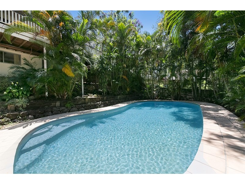 138 Jerrang Street, Indooroopilly QLD 4068