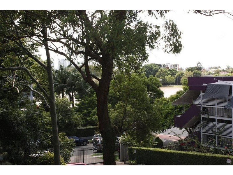 25/12 Patrick Lane, Toowong QLD 4066