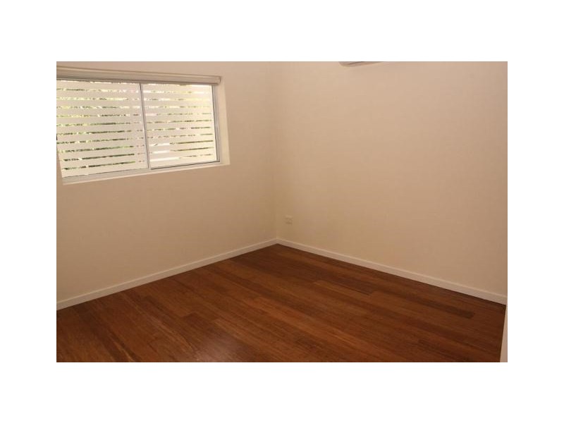 1/16 Explorer Street, Toowong QLD 4066