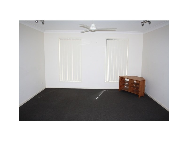 127 Joseph Avenue, Moggill QLD 4070