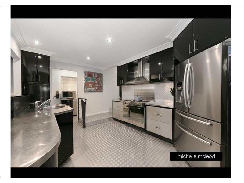 32A Chapel Hill Road, Chapel Hill QLD 4069