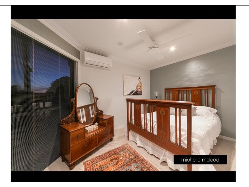 32A Chapel Hill Road, Chapel Hill QLD 4069