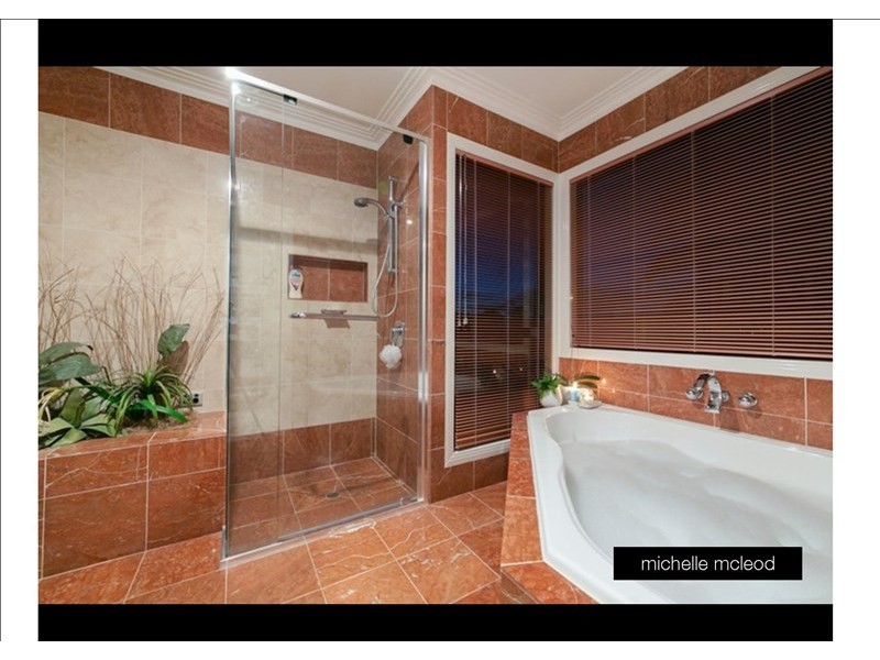 32A Chapel Hill Road, Chapel Hill QLD 4069