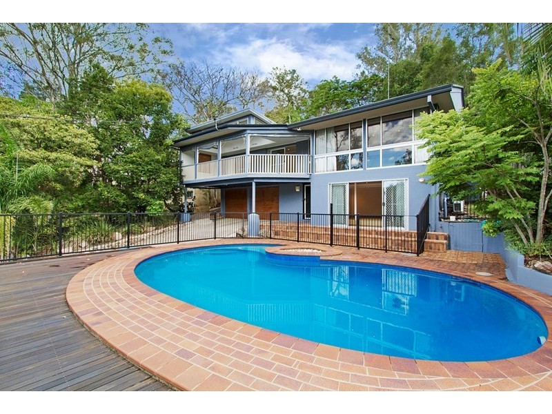 45 Marland Street, Kenmore QLD 4069