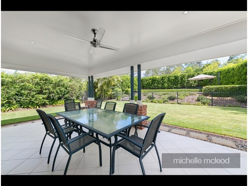 9/157 Brookfield Road, Kenmore Hills QLD 4069