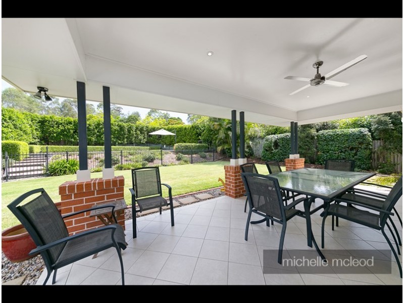 9/157 Brookfield Road, Kenmore Hills QLD 4069