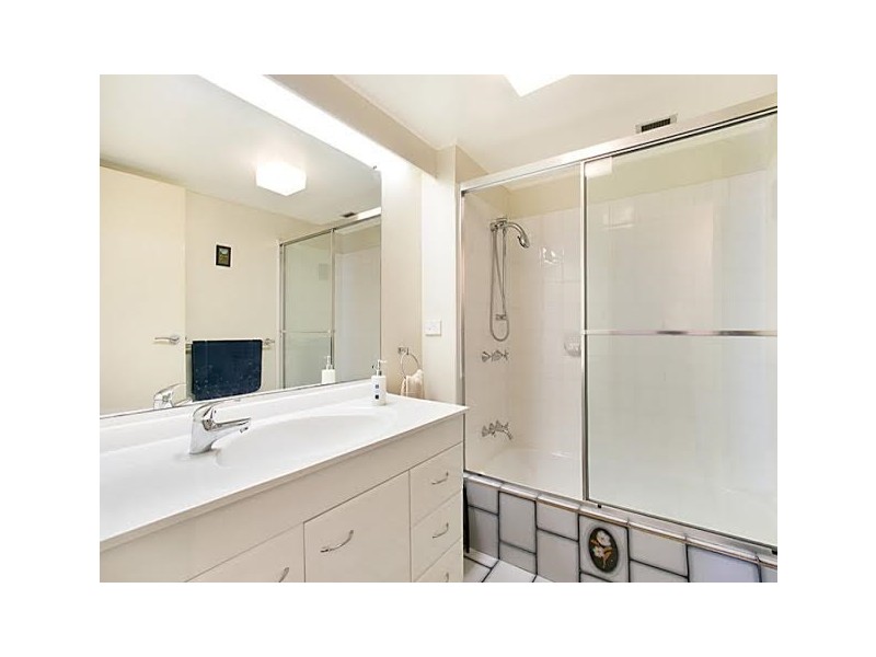 15/72 Sandford Street, St Lucia QLD 4067