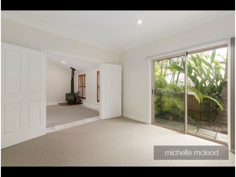 45 Morningview Street, Chapel Hill QLD 4069