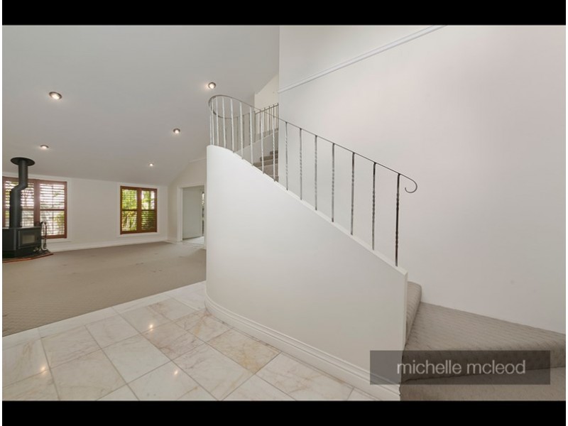 45 Morningview Street, Chapel Hill QLD 4069