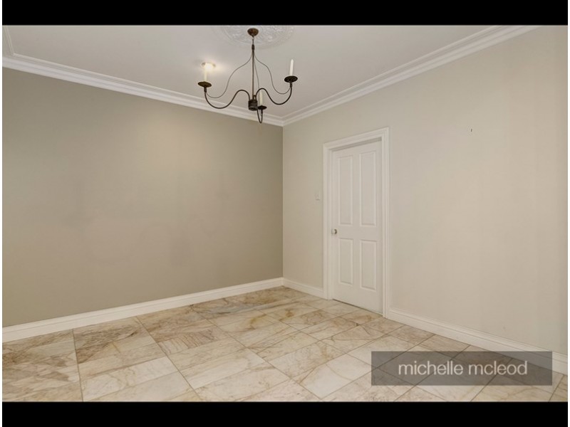 45 Morningview Street, Chapel Hill QLD 4069