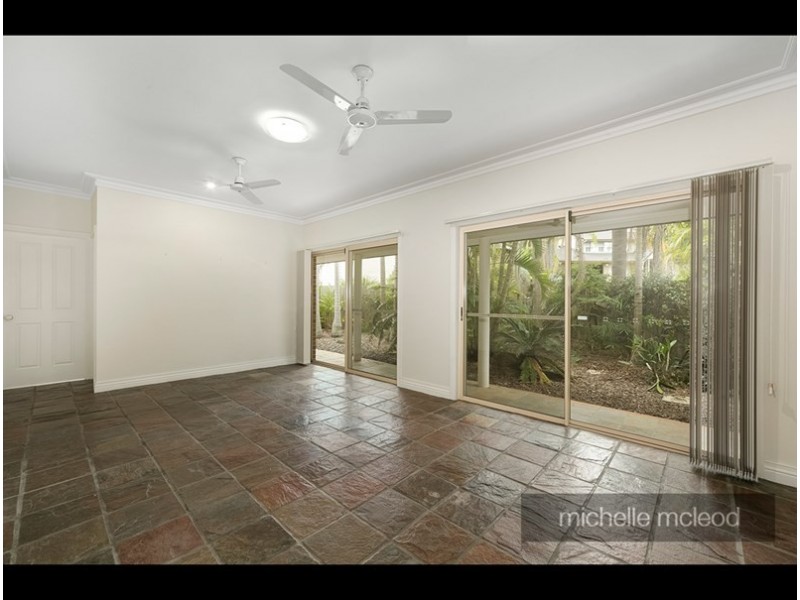 45 Morningview Street, Chapel Hill QLD 4069