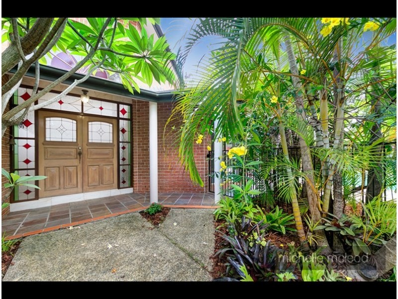 45 Morningview Street, Chapel Hill QLD 4069