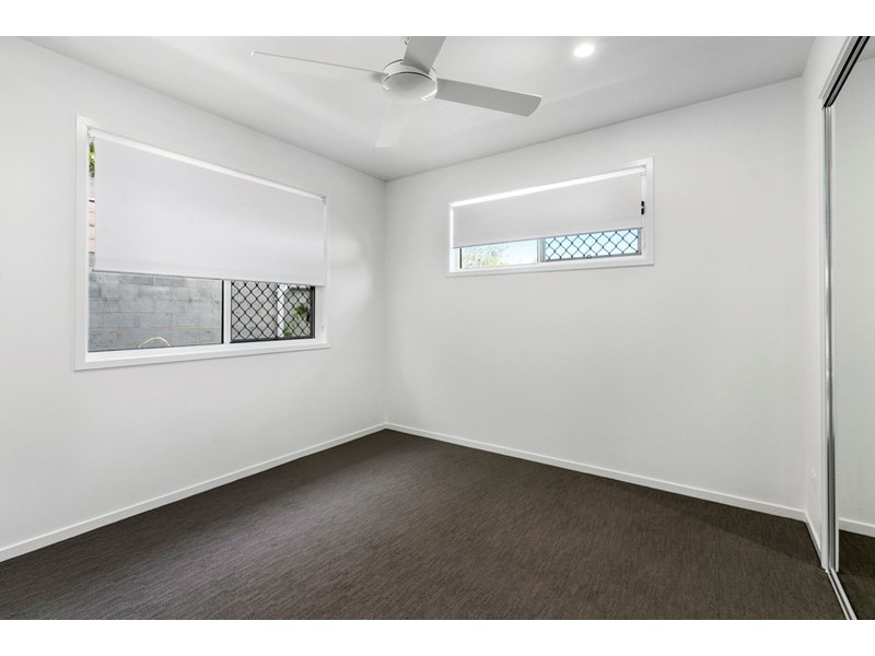 24 Ballara Lane, Toowong QLD 4066