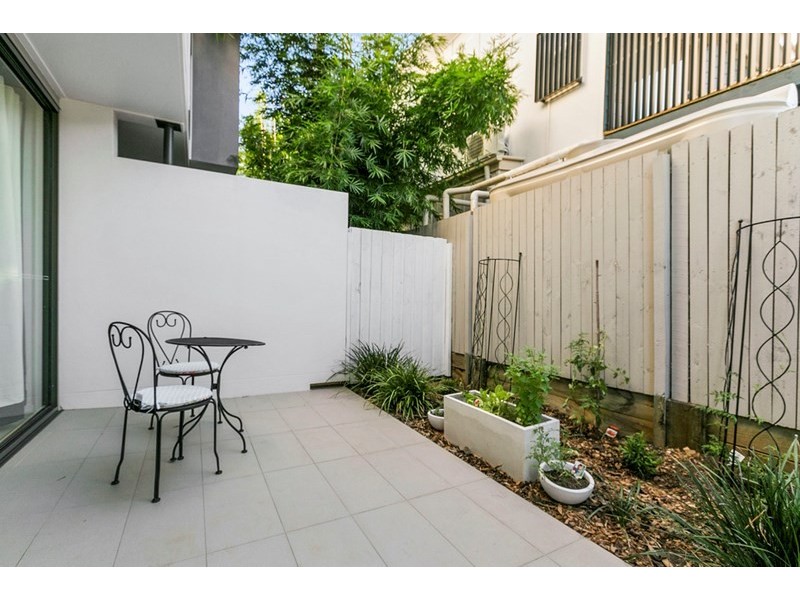 1/39 Waterton Street, Annerley QLD 4103