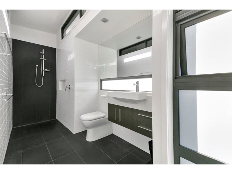 1/39 Waterton Street, Annerley QLD 4103