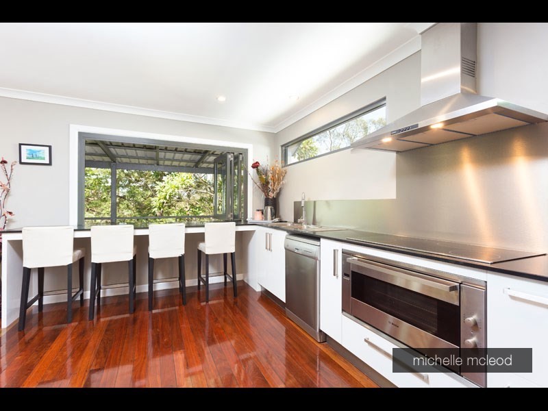 41 Burbong Street, Chapel Hill QLD 4069