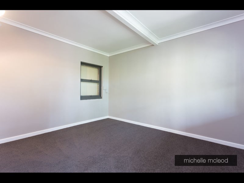 41 Burbong Street, Chapel Hill QLD 4069