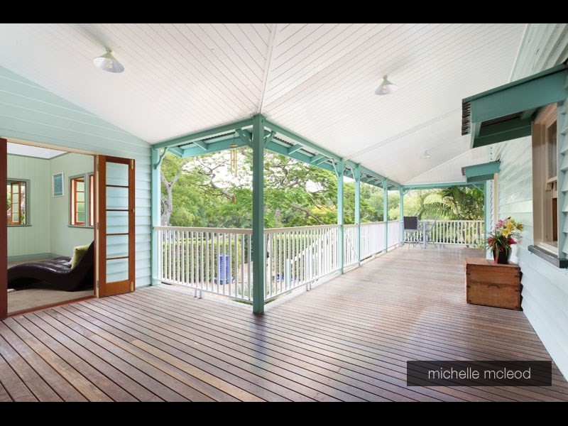 9 Cantwell Street, Anstead QLD 4070