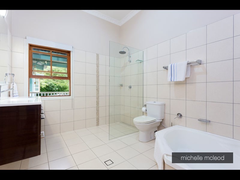 9 Cantwell Street, Anstead QLD 4070