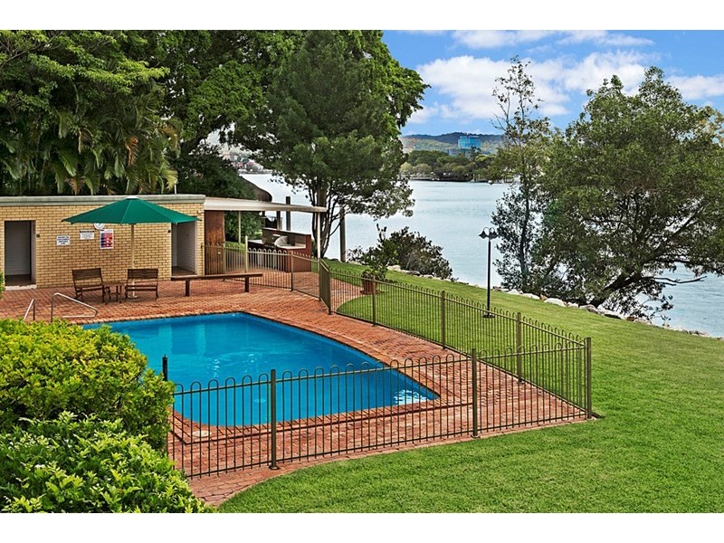 25/164 Macquarie Street, St Lucia QLD 4067