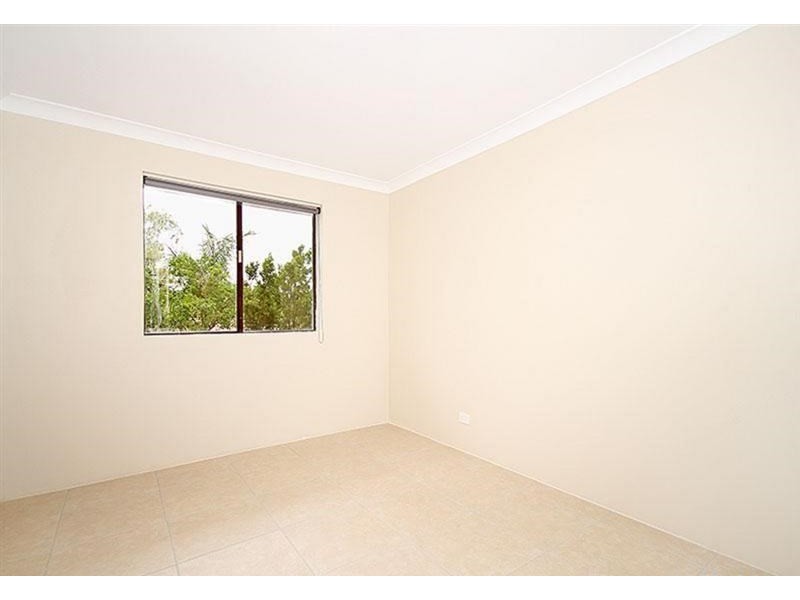 2/81 Armadale, St Lucia QLD 4067