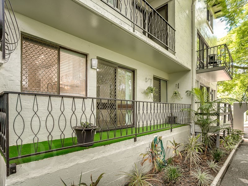 2/81 Armadale, St Lucia QLD 4067