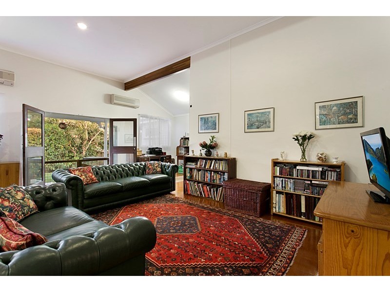 542 Jesmond Road, Fig Tree Pocket QLD 4069