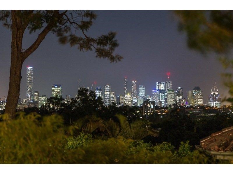 340 Swann Road, St Lucia QLD 4067