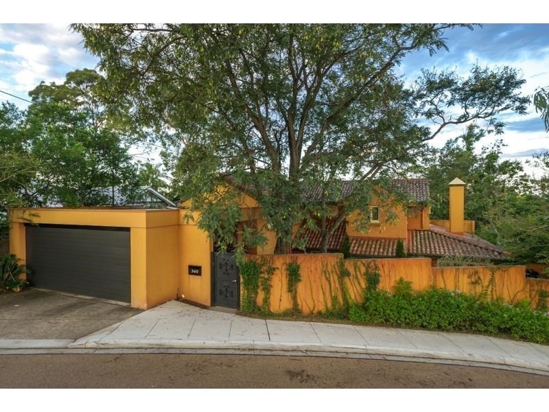 340 Swann Road, St Lucia QLD 4067