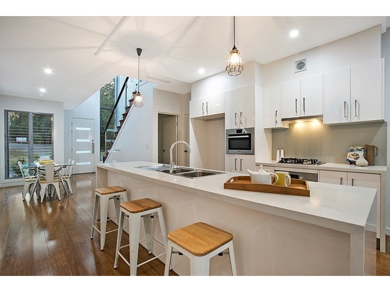 2/30 Woodstock Avenue, Taringa QLD 4068