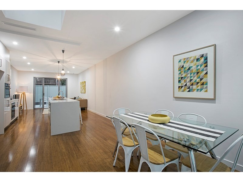 2/30 Woodstock Avenue, Taringa QLD 4068