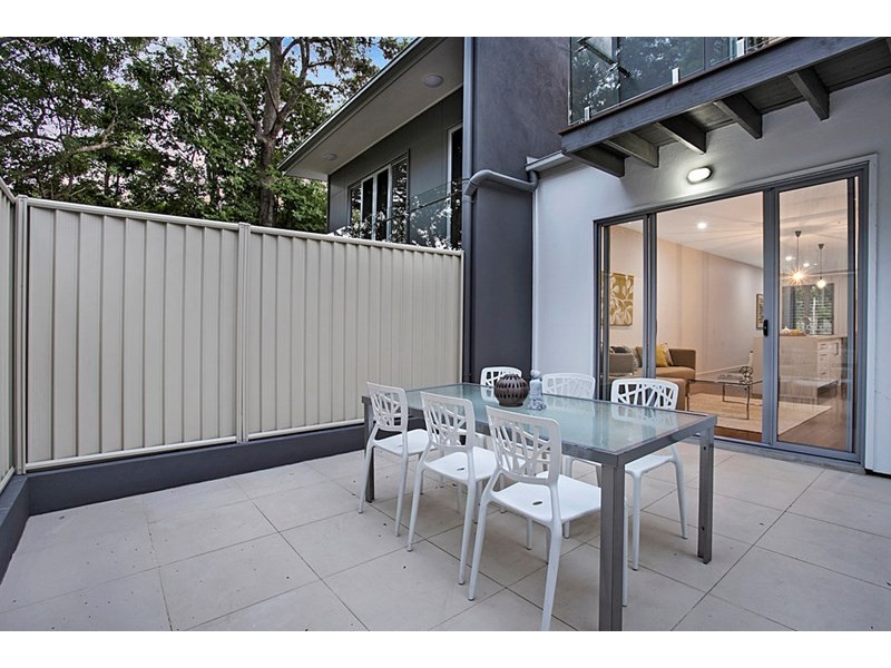 2/30 Woodstock Avenue, Taringa QLD 4068