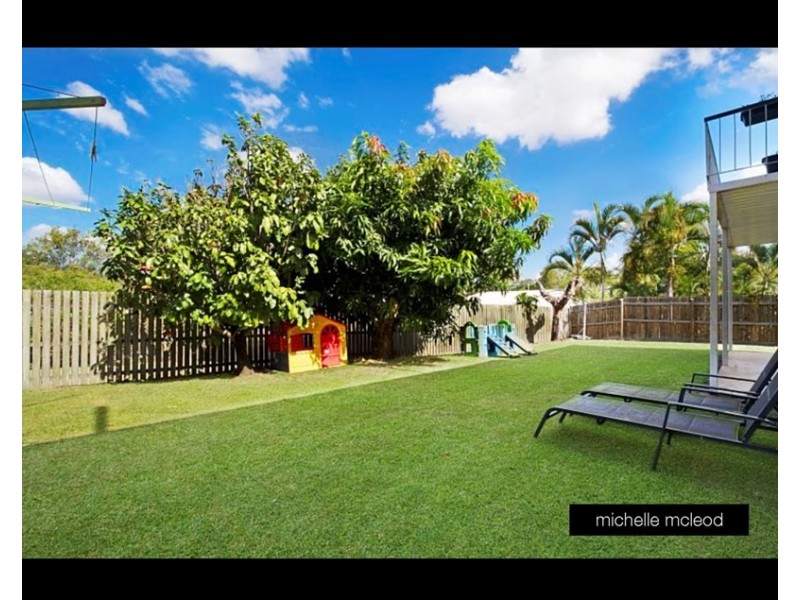 21 Mondra Street, Kenmore QLD 4069