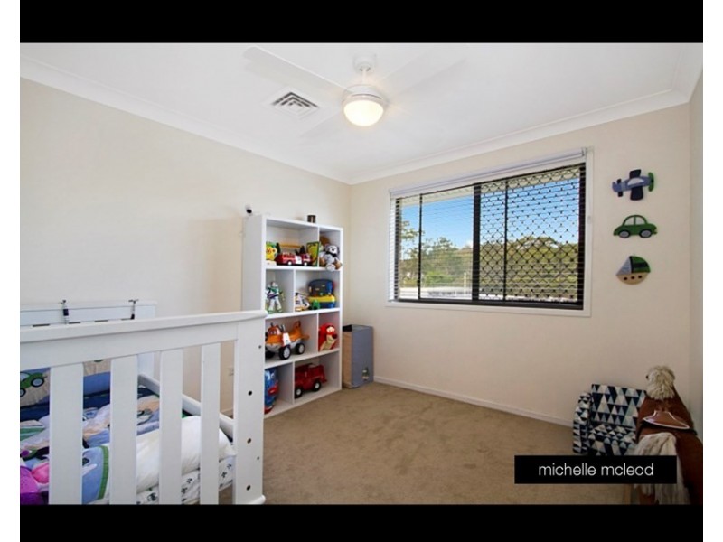21 Mondra Street, Kenmore QLD 4069