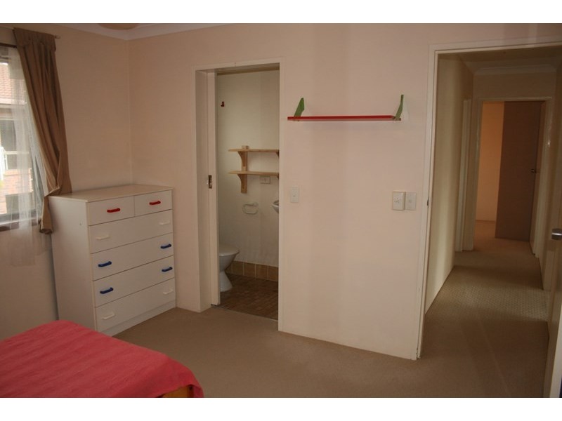 5/10 Lucinda Street, Taringa QLD 4068