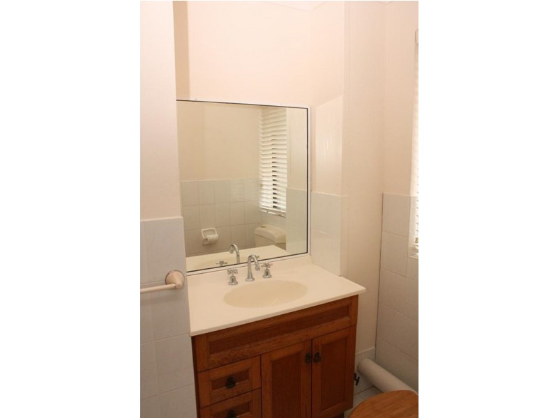 5/33 Grove Street, Toowong QLD 4066