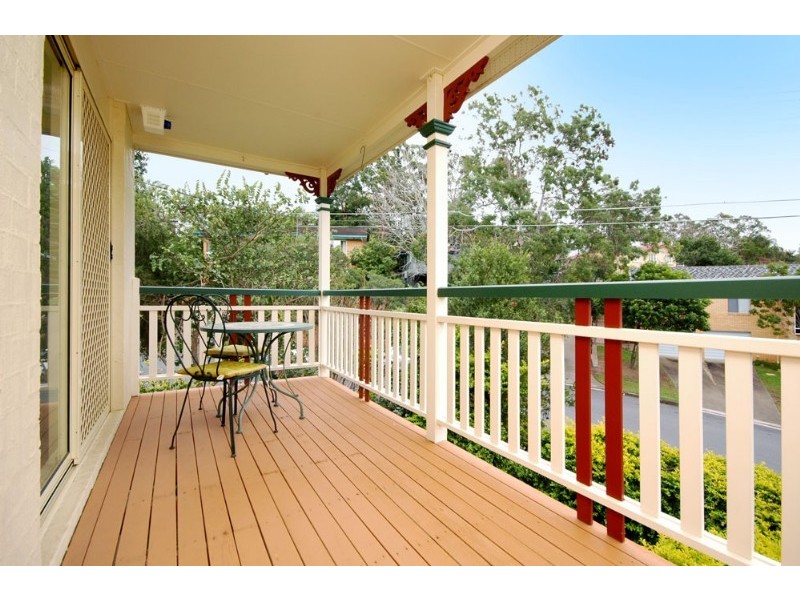 6 Rambler Street, Bardon QLD 4065