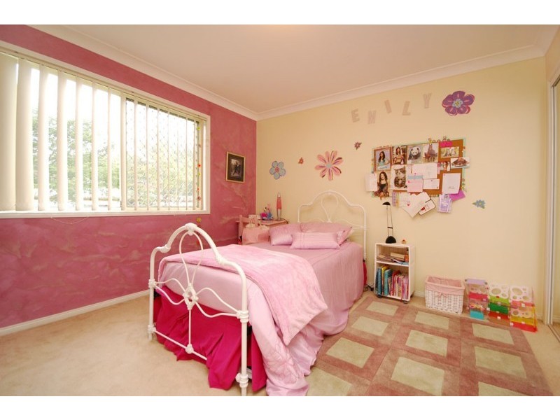 6 Rambler Street, Bardon QLD 4065