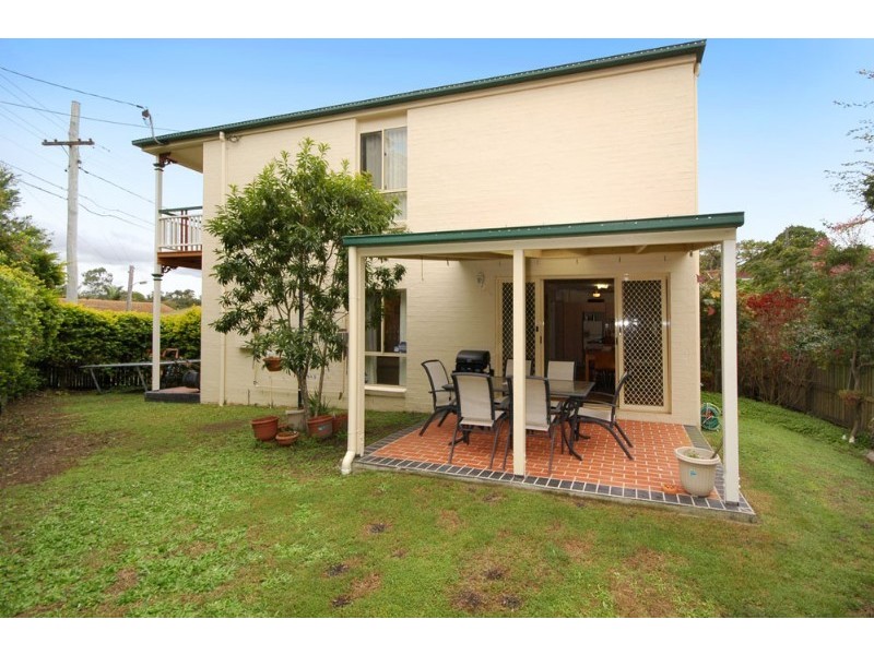 6 Rambler Street, Bardon QLD 4065