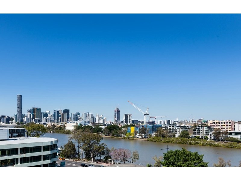 68/363 Coronation Drive, Auchenflower QLD 4066