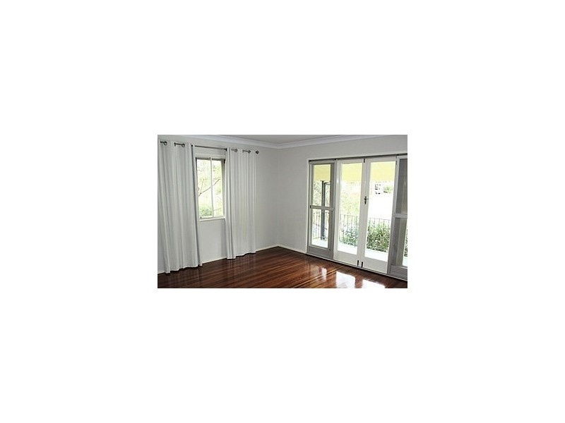 25 DEMPSTER Street, Toowong QLD 4066