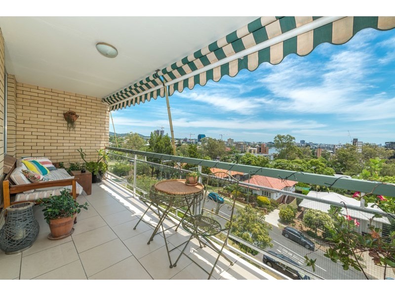 13/15 Bellevue Terrace, St Lucia QLD 4067