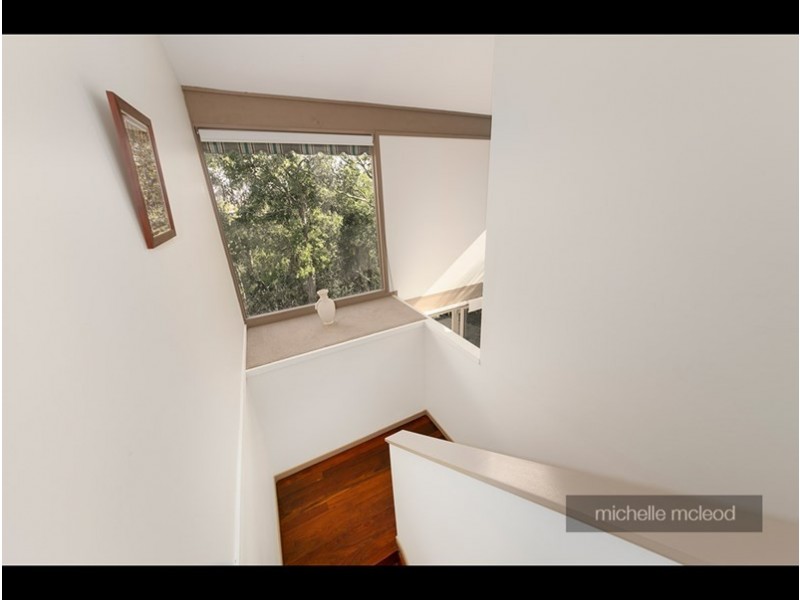 24 Rowena Street, Kenmore QLD 4069