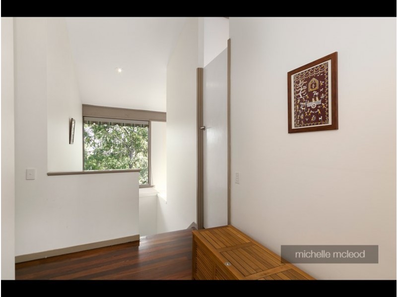 24 Rowena Street, Kenmore QLD 4069