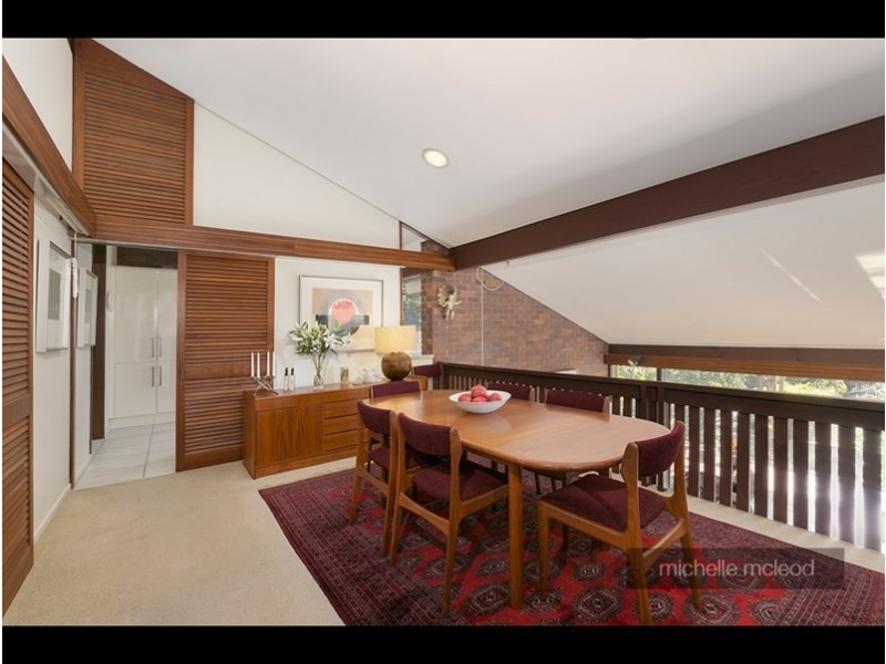 102 Kersley Road, Kenmore QLD 4069