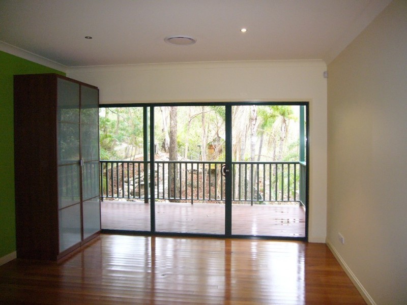 61 Carroll Street, Bardon QLD 4065