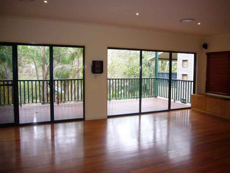 61 Carroll Street, Bardon QLD 4065