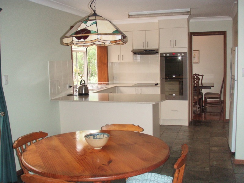 6 Greenrigg Court, Indooroopilly QLD 4068