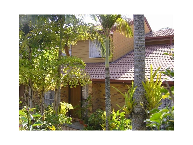 6 Greenrigg Court, Indooroopilly QLD 4068