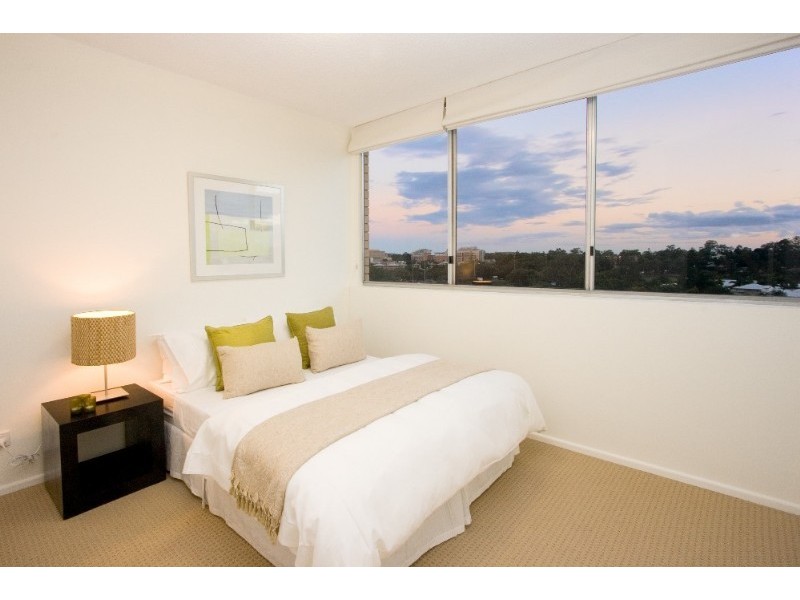 14/92 Macquarie Street, St Lucia QLD 4067